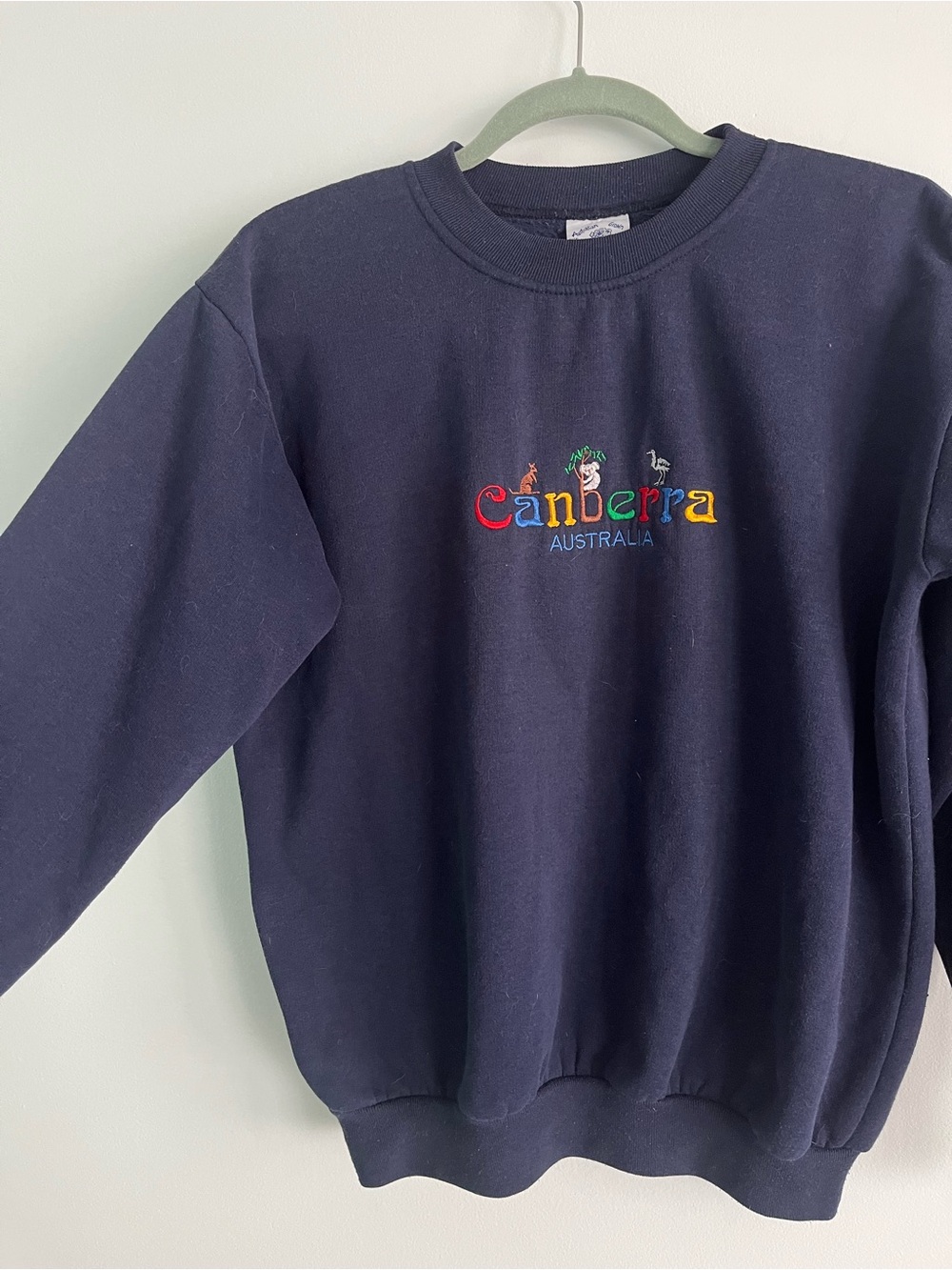 🇦🇺 Y2K Travel Crewneck Sweater with Canberra Australia Embroidered Souvenir
